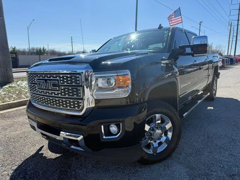 Used 2018 GMC Sierra 3500 Denali image 27