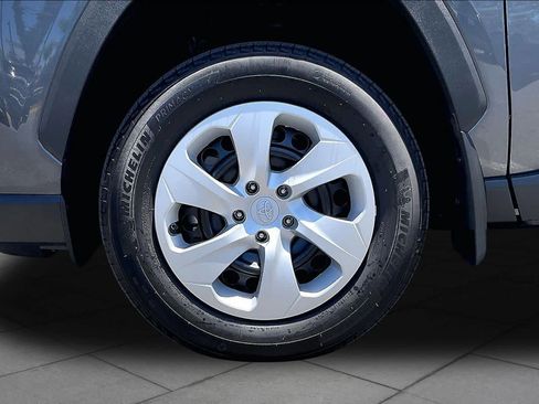 Certified 2025 Toyota RAV4 LE FWD image 10