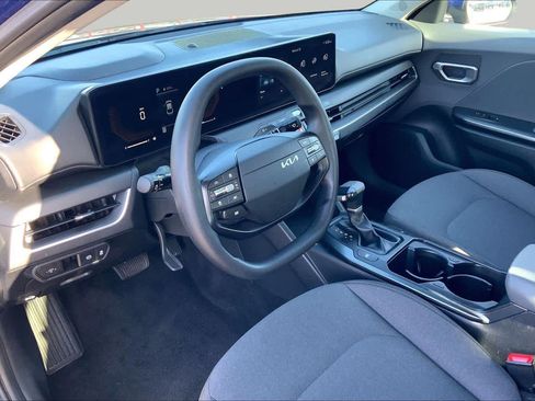 Used 2025 Kia K4 FWD image 18