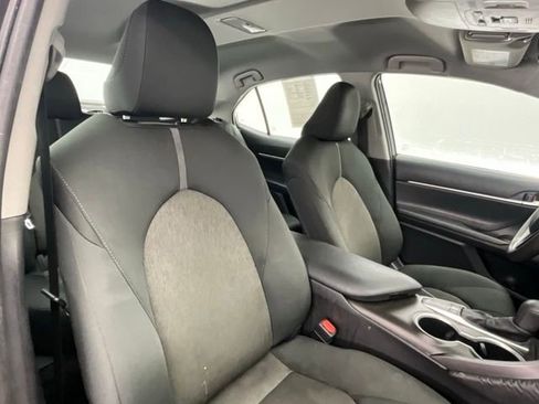 Used 2023 Toyota Camry LE FWD image 13
