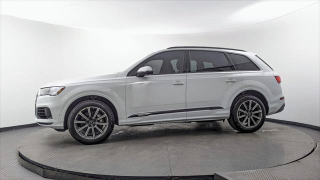 Used 2023 Audi Q7 2.0T Premium Plus w/ Premium Plus Package AWD/4WD image 3