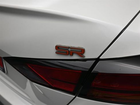 Used 2025 Nissan Altima 2.5 SR image 5