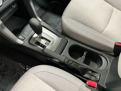 Used 2015 Subaru Forester 2.5i Premium w/ Popular Package #2 AWD/4WD image 16