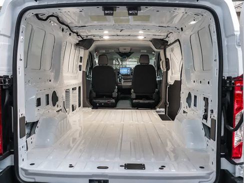 New 2026 Ford Transit 250 Low Roof image 28