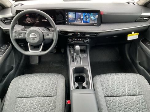 New 2026 Nissan Kicks SV w/ SV Premium Package image 17