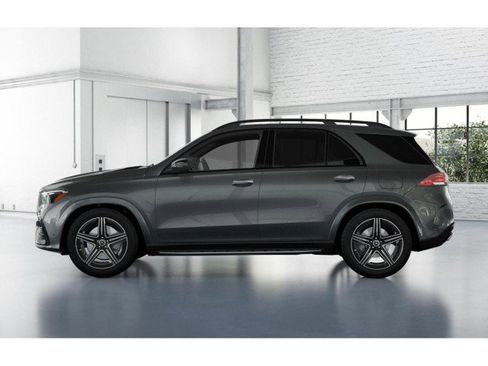 Used 2025 Mercedes-Benz GLE 450e 4MATIC image 33