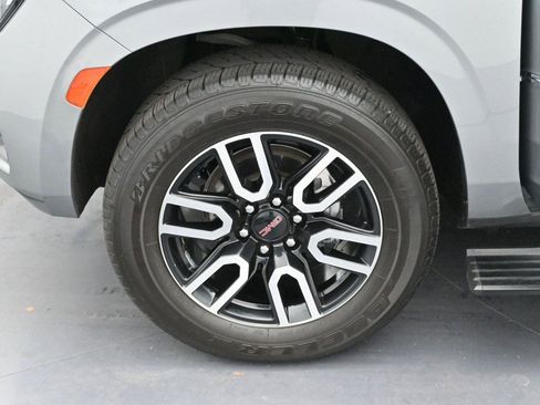 Used 2023 GMC Yukon AT4 image 35