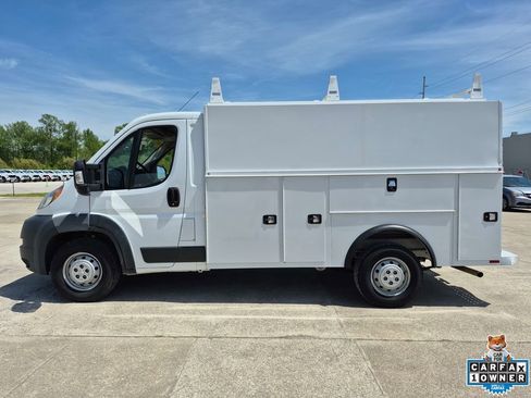 Used 2018 RAM ProMaster 3500 w/ Premium Appearance Group FWD image 4