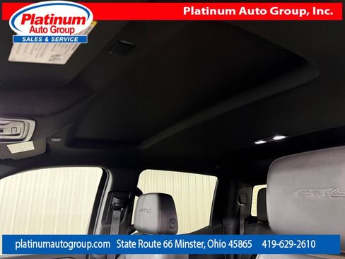 Used 2024 GMC Sierra 1500 AT4 w/ Technology Package AWD/4WD image 14