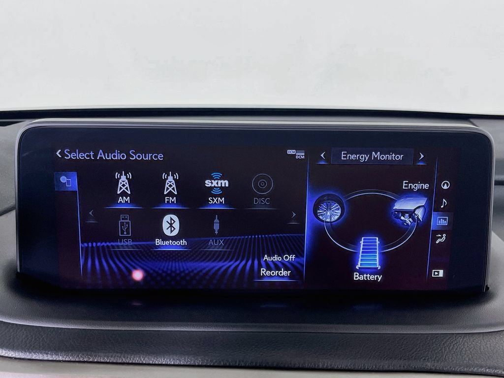 Used 2020 Lexus RX 450hL Luxury w/ Accessory Package AWD/4WD image 19