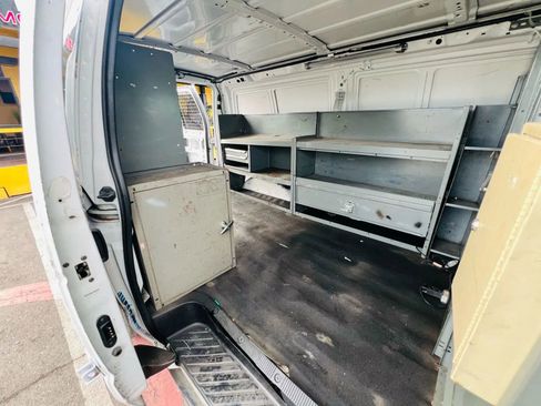 Used 2008 Ford E-250 and Econoline 250 image 14