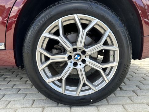 Used 2026 BMW X7 xDrive40i AWD/4WD image 6