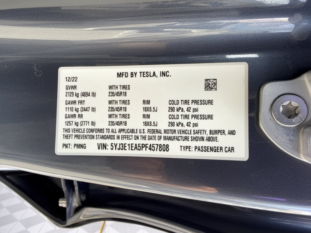 Used 2023 Tesla Model 3 Standard Range RWD image 30