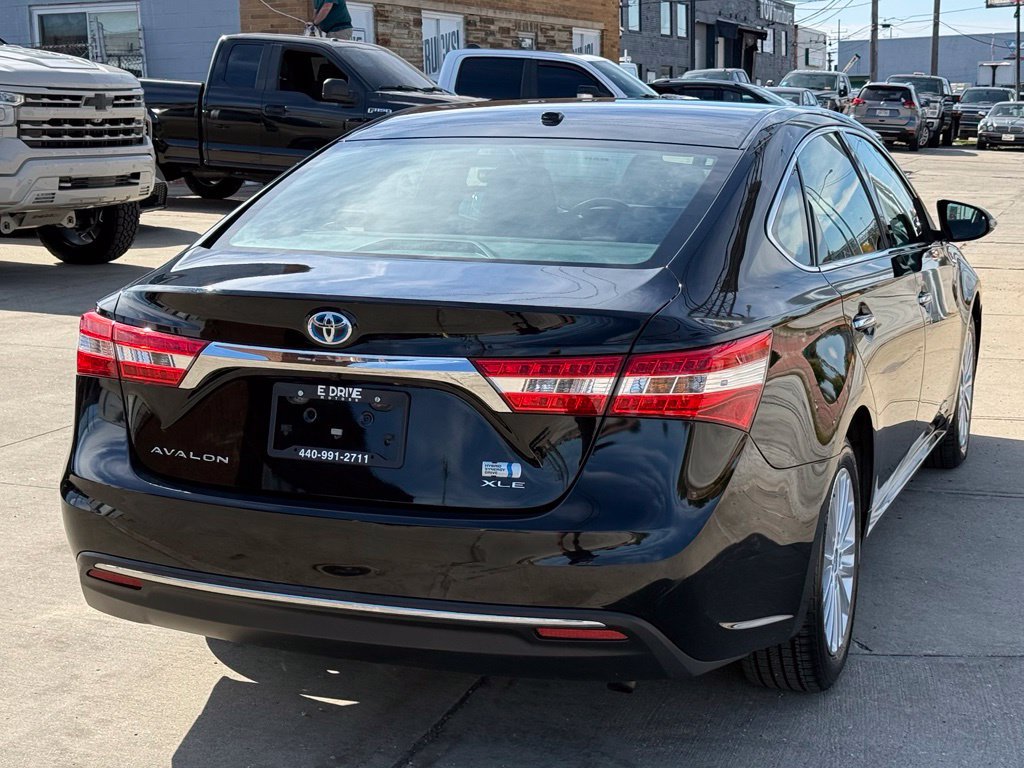 Used 2015 Toyota Avalon XLE Touring FWD image 7
