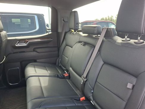 Used 2023 GMC Sierra 1500 Elevation AWD/4WD image 13