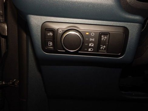 New 2025 Ford Maverick XLT w/ XLT Luxury Package image 21