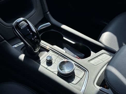 Used 2025 Cadillac XT5 Premium Luxury image 26