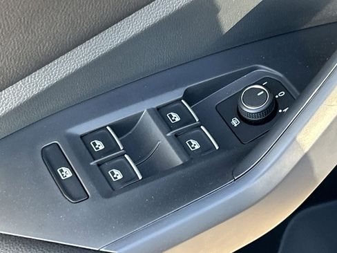 New 2026 Volkswagen Jetta Sport FWD image 17