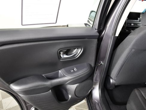 Certified 2024 Honda HR-V LX image 45