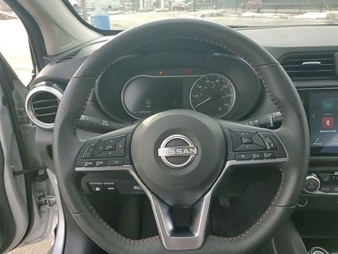 Used 2024 Nissan Versa SR image 15
