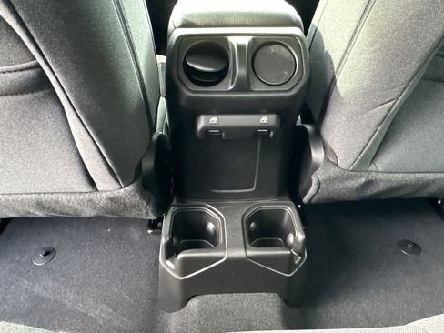 New 2026 Jeep Gladiator Sport image 7