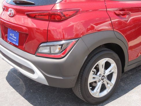 Used 2023 Hyundai Kona SEL FWD image 9