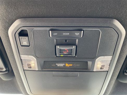 Used 2025 Toyota 4Runner TRD Sport Premium image 23