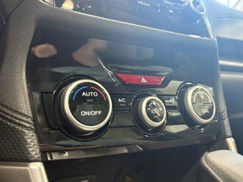Used 2019 Subaru Forester Premium AWD/4WD image 26