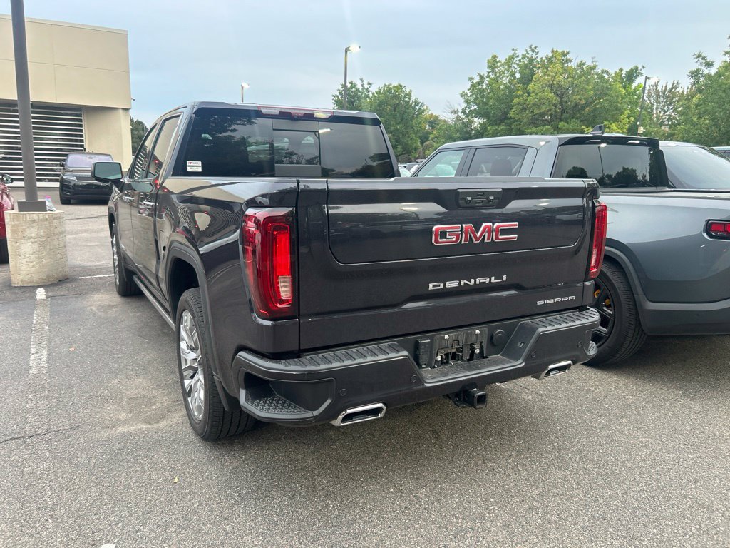 Used 2024 GMC Sierra 1500 Denali w/ Denali Reserve Package AWD/4WD image 3