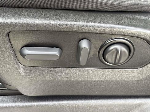 Used 2021 Chevrolet Silverado 1500 RST w/ Bed Protection Package image 27