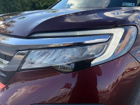 Used 2021 Honda Pilot Elite image 11