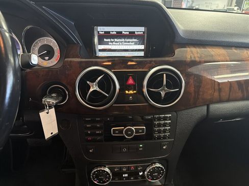 Used 2014 Mercedes-Benz GLK 350 2WD image 20