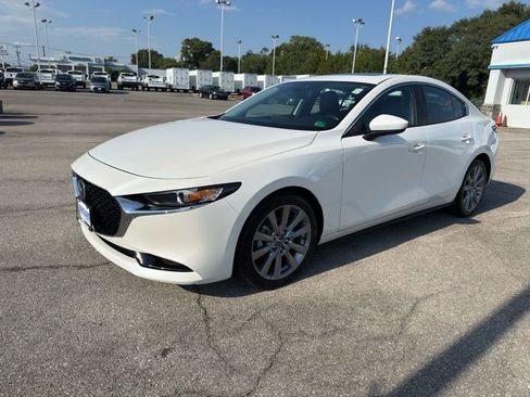 Used 2023 MAZDA MAZDA3 s image 8