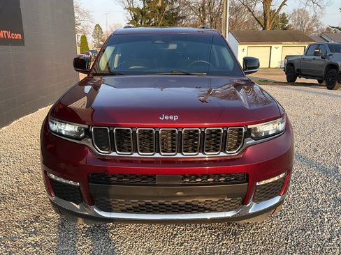 Used 2023 Jeep Grand Cherokee L Limited image 9