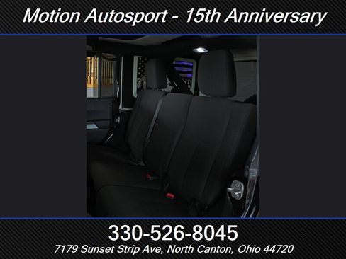 Used 2017 Jeep Wrangler Unlimited Sport AWD/4WD image 36