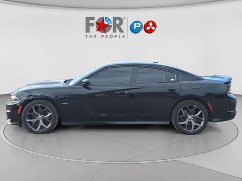 Used 2019 Dodge Charger R/T RWD image 2
