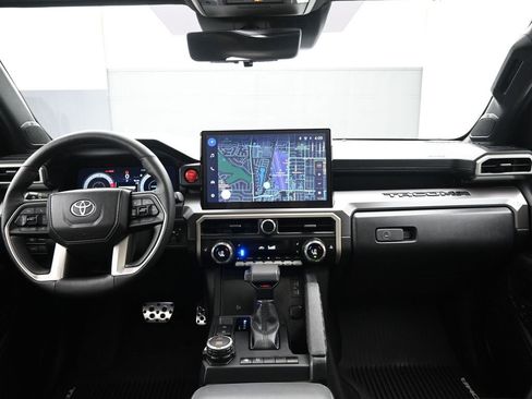 Used 2024 Toyota Tacoma TRD Sport image 24