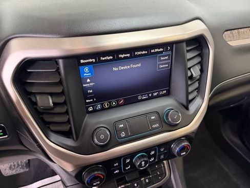 Used 2021 GMC Acadia Denali w/ Denali Ultimate Package AWD/4WD image 28