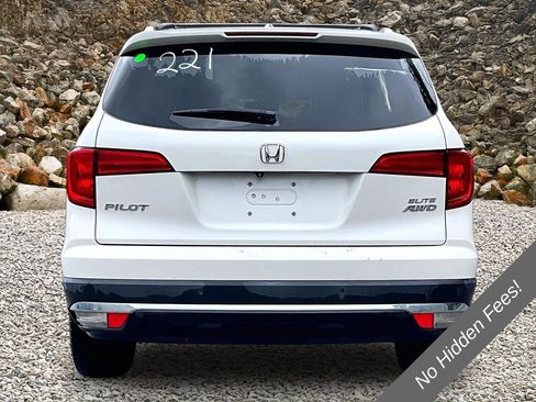 Used 2017 Honda Pilot Elite image 4