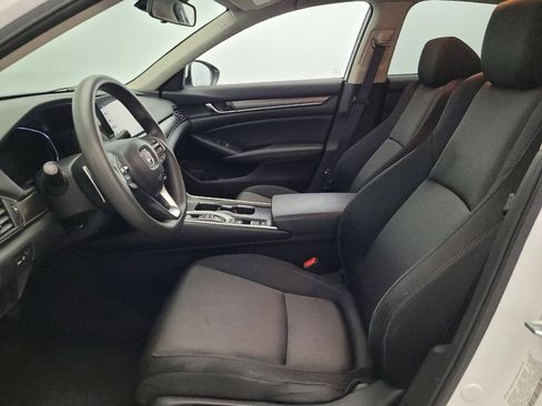 Used 2021 Honda Accord Hybrid image 17