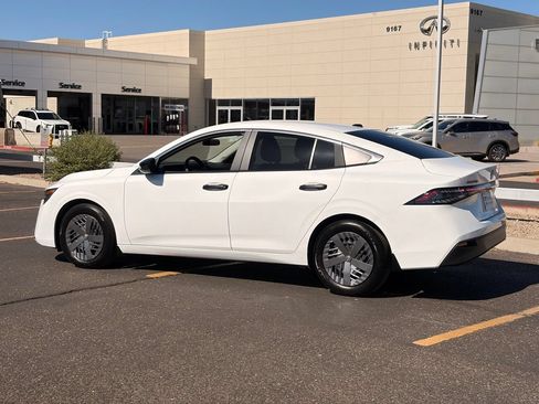 Used 2026 Nissan Sentra S w/ Floor Mat Package FWD image 4