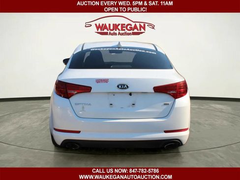Used 2011 Kia Optima LX FWD image 6