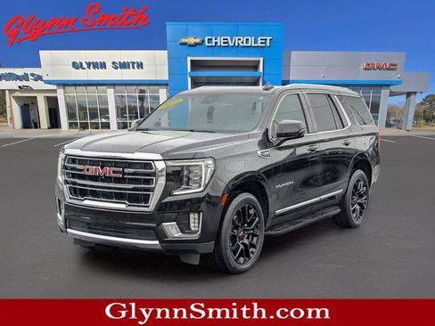 Certified 2023 GMC Yukon SLT w/ SLT Luxury Package image 1