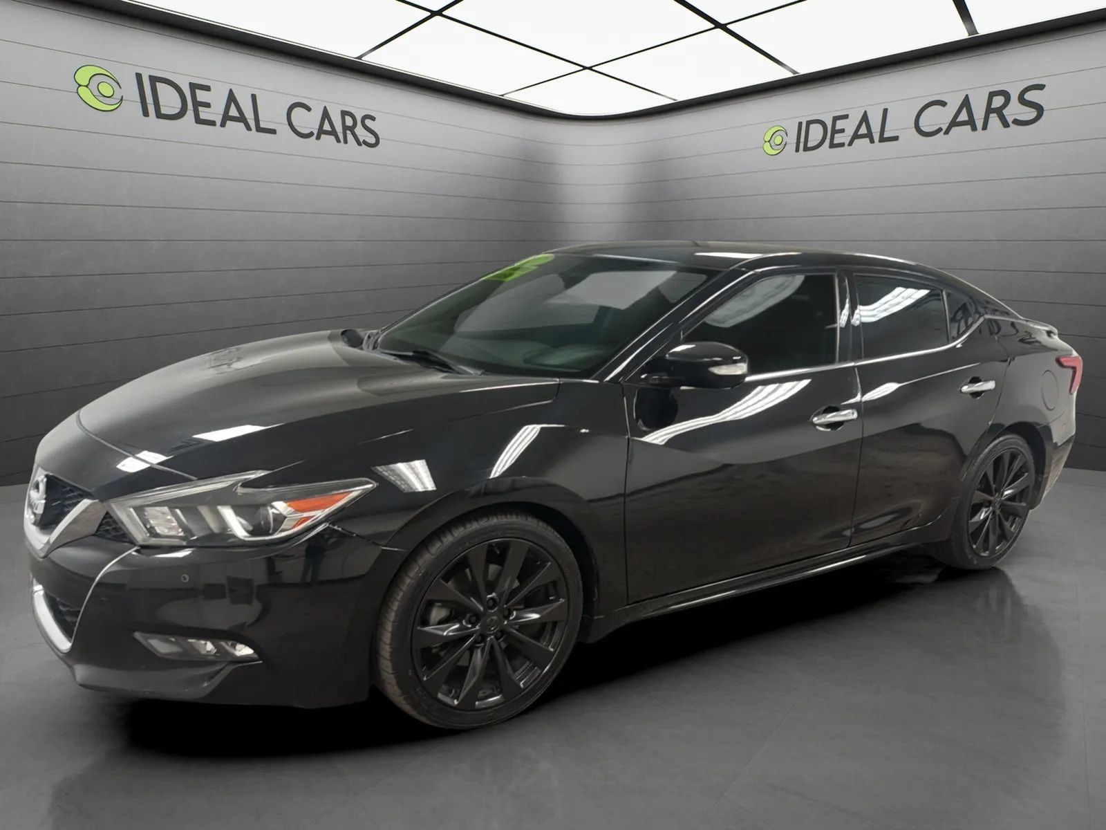 Used 2017 Nissan Maxima SR w/ Midnight Edition FWD image 1