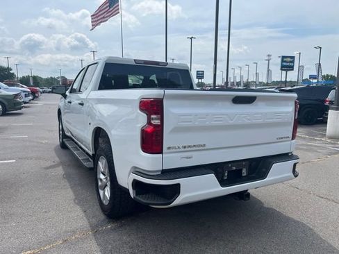 Used 2024 Chevrolet Silverado 1500 Custom RWD image 7