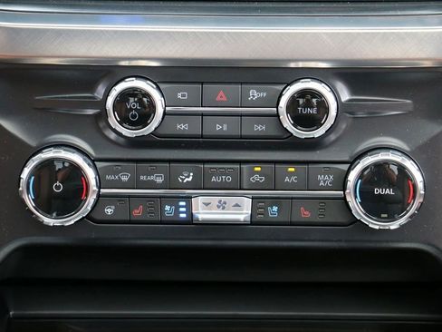 New 2026 Ford F250 King Ranch w/ FX4 Off-Road Package AWD/4WD image 34