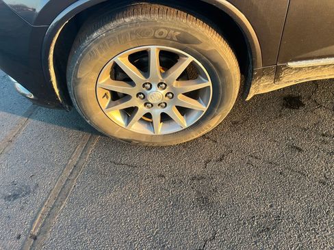 Used 2017 Buick Enclave Leather w/ Trailering Package image 35