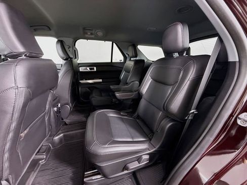 Used 2022 Ford Explorer Limited w/ Equipment Group 301A image 25