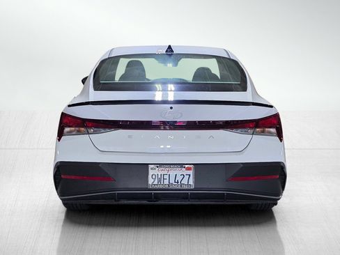Certified 2025 Hyundai Elantra Sport FWD image 6