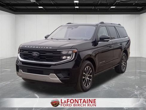 Certified 2025 Ford Expedition Platinum image 1